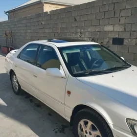 Toyota Camry 1999