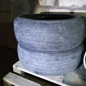 Pokryşka 215/60/R16