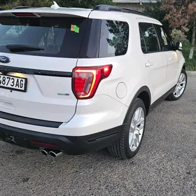 Ford Explorer 2018