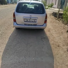 Opel Astra 2001