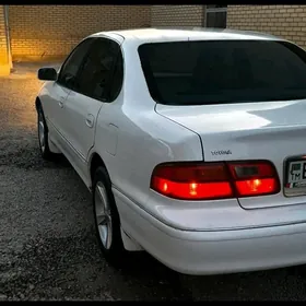 Toyota Avalon 1999