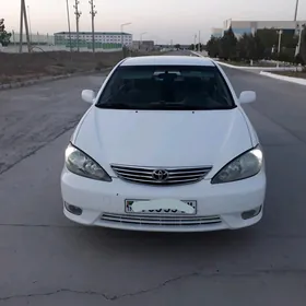 Toyota Camry 2005