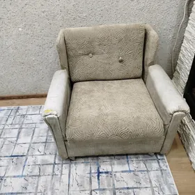 кресло