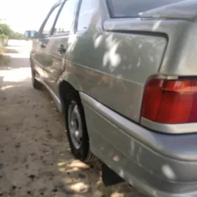 Lada 2115 2004