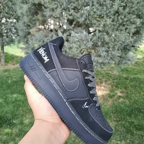 Nike Venom