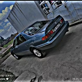 Toyota Camry 2000