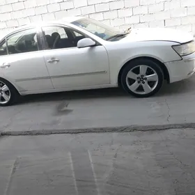 Hyundai Sonata 2009