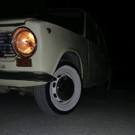 Lada 2104 1980