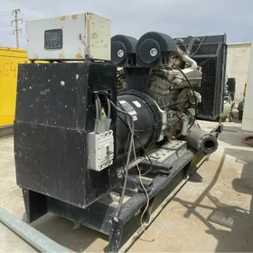 Generator 700 kWa
