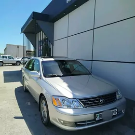 Toyota Avalon 2001