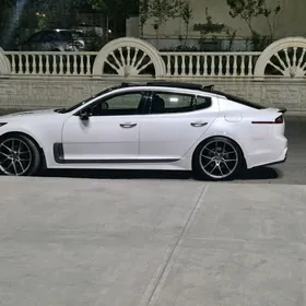 Kia Stinger 2018