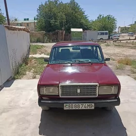 Lada 2107 2000