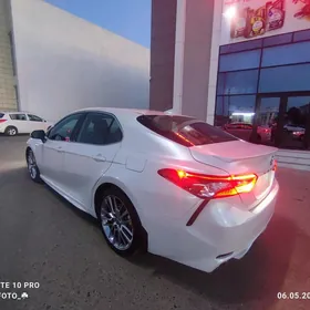 Toyota Camry 2022