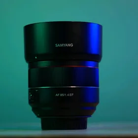 Samyang 85mm f1.4