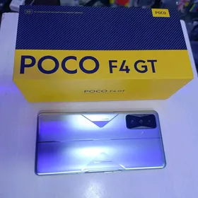 POCO F4 GT