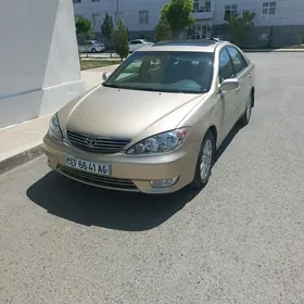 Toyota Camry 2005