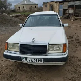 Mercedes-Benz W123 1990