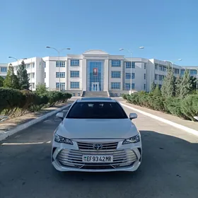 Toyota Avalon 2020
