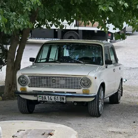 Lada 2104 1986