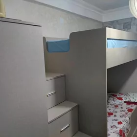 кровать двухярусная