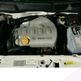 Opel Astra 2003