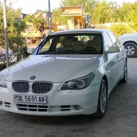 BMW E60 2003
