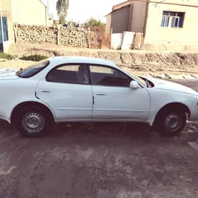 Toyota Marino 1993
