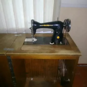 Tikin maşyn Gara kelle