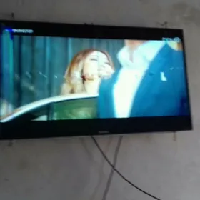 telewizor plazma 45