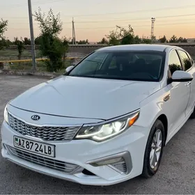 Kia Optima 2019