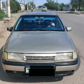 Opel Vectra 1992