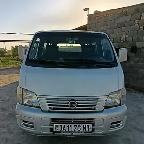 Nissan Urvan 2006