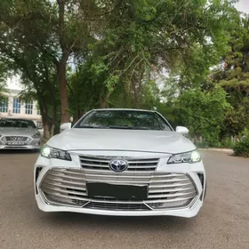 Toyota Avalon 2021