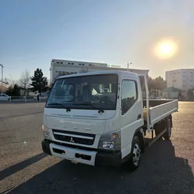 Mitsubishi Canter 2024