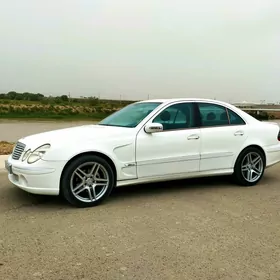 Mercedes-Benz E-Class 2005