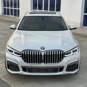 BMW 740 2014