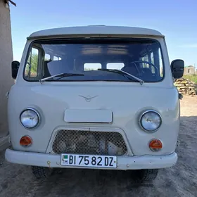 UAZ 2206 1999