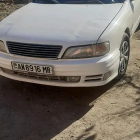 Nissan Cefiro 1994