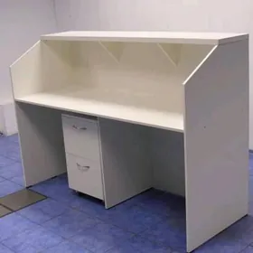 Kassa stol witrina mebel polka