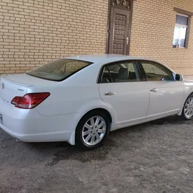 Toyota Avalon 2010