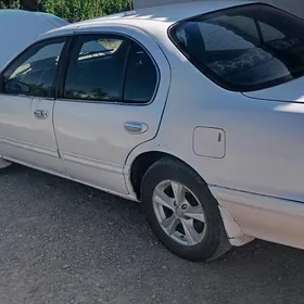Nissan Cefiro 1996