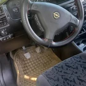 Opel Zafira 1999