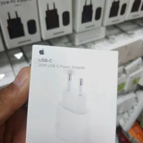 IPHONE zaryadnik