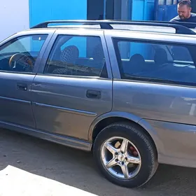 Opel Vectra 2000