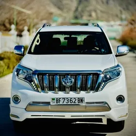 Toyota Land Cruiser Prado 2013