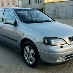 Opel Astra 2002