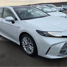 Toyota Camry 2024