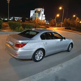BMW E60 2004
