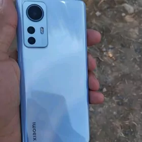 Xiaomi 12