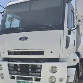Ford Cargo 3535D 2014